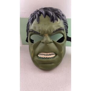 2011 Hasbro Marvel The Incredible Hulk Hard Plastic Halloween Mask Adjustable